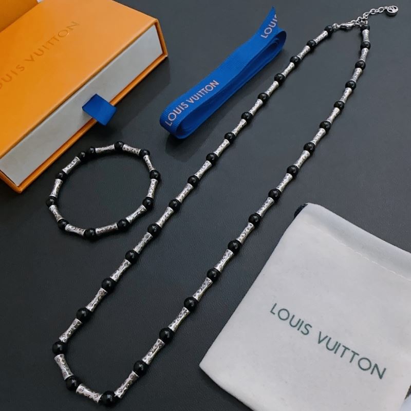 Louis Vuitton Necklaces